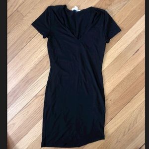 Black bodycon dress